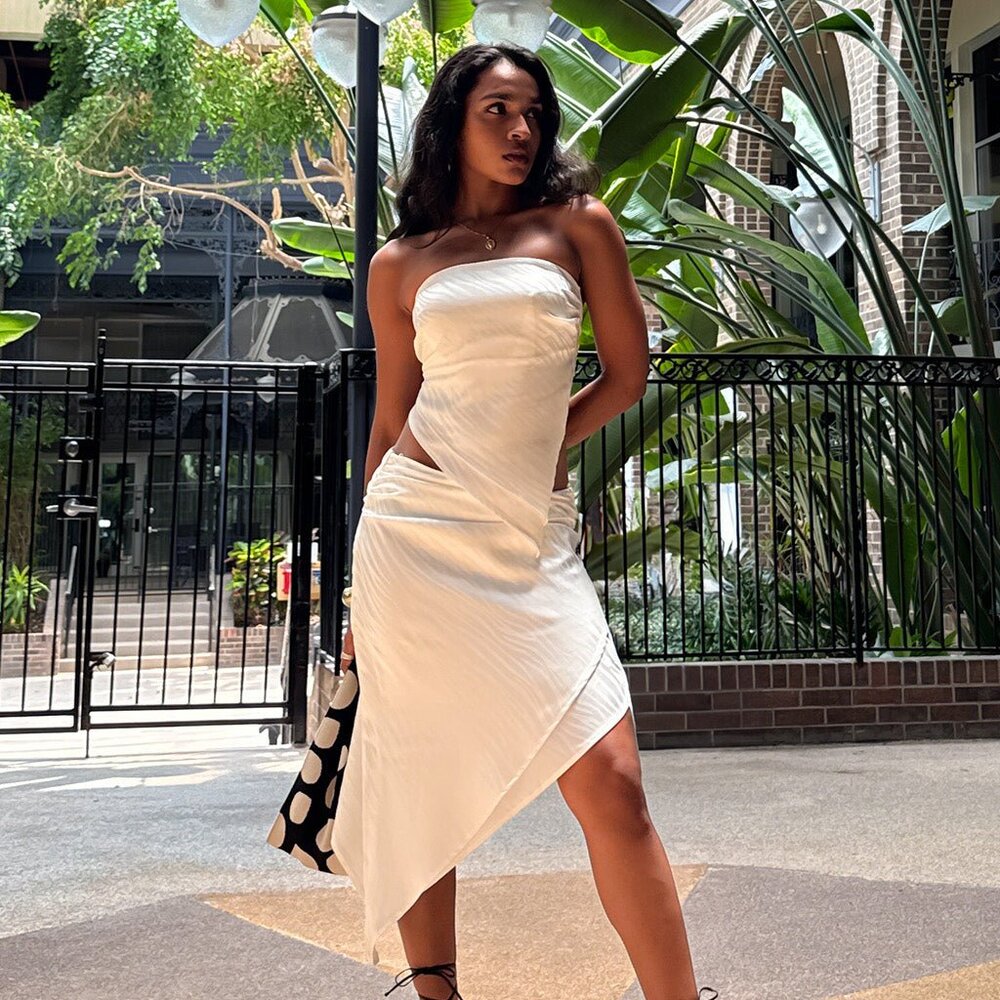 12th Tribe Belleza White Asymmetrical Skirt Size XLXL